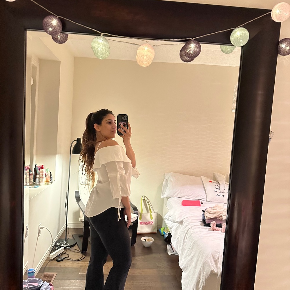 Off shoulder (White) Top